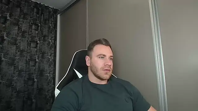 Thori92 online show from 01-19-25, 06:00