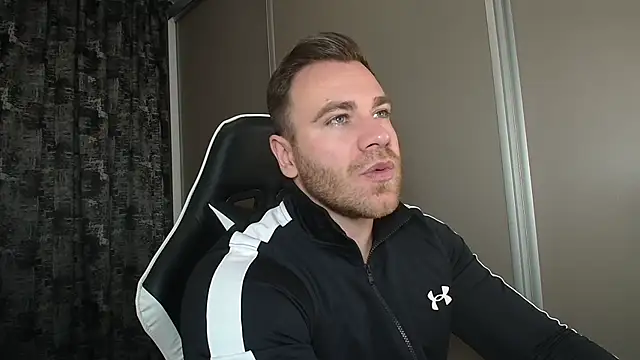 Thori92 online show from 01-20-25, 05:16