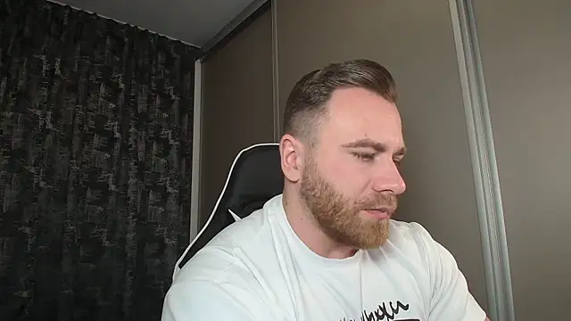 Thori92 online show from 03-02-25, 07:34