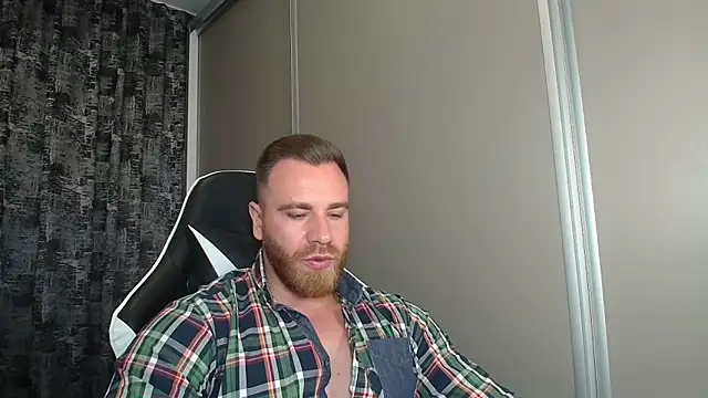 Thori92 online show from 09-14-25, 01:32