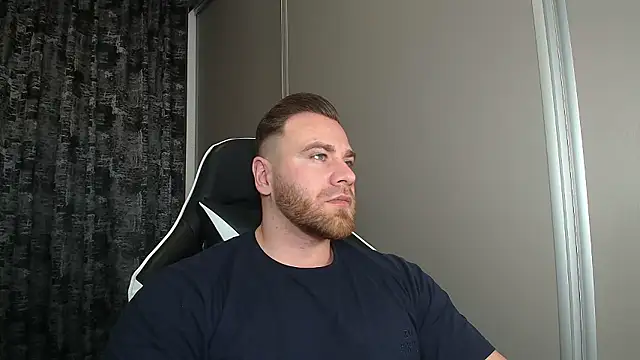 Thori92 online show from 01-14-26, 05:40