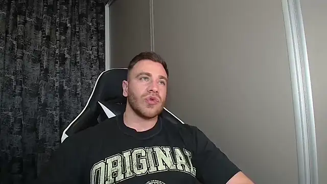 Thori92 online show from 04-27-26, 05:55