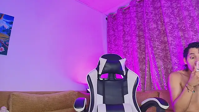 JacoboSwam online show from 12-04-25, 09:07