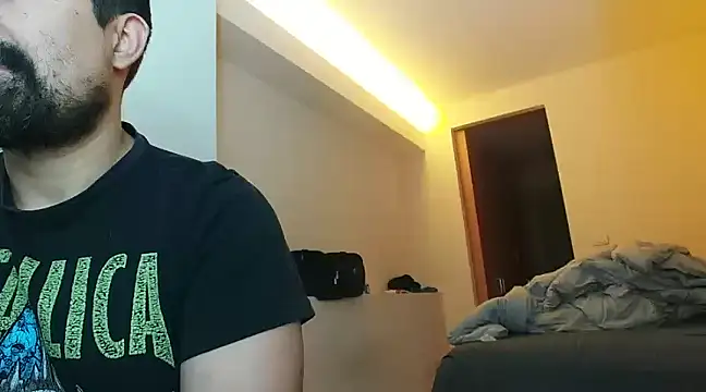 Snapshot of VonDoomdelToro chatting on 12-03-24, 08:38 VonDoomdelToro online show from 12-03-24, 08:38