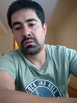 Snapshot of VonDoomdelToro chatting on 02-12-25, 02:24 VonDoomdelToro online show from 02-12-25, 02:24