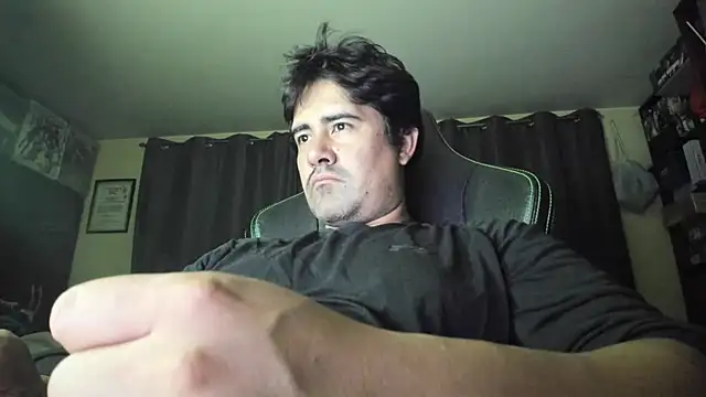 Snapshot of VonDoomdelToro chatting on 07-03-26, 06:09 VonDoomdelToro online show from 07-03-26, 06:09