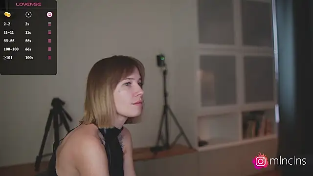 melanielwithu online show from 04-25-26, 03:20