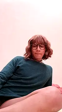 Snapshot of Anna_Luisa chatting on 01-09-25, 06:48 Anna Luisa online show from 01-09-25, 06:48