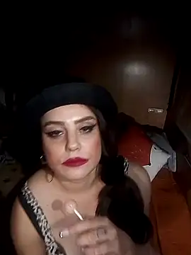 Snapshot of Salome93 chatting on 11-04-25, 02:43 Salome93 online show from 11-04-25, 02:43