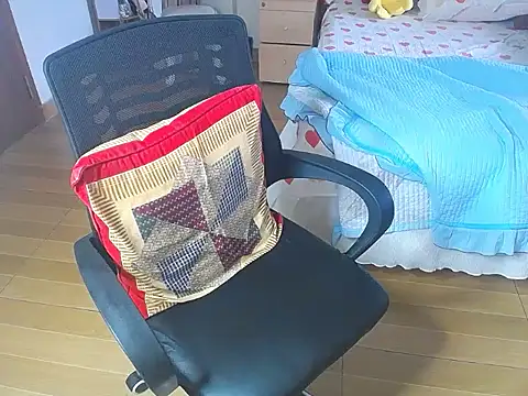 Makemypussysquirt-tsunami online show from 09-29-25, 06:51