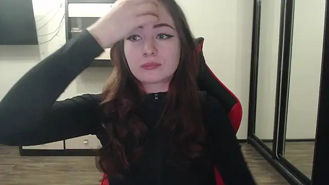 Laralianna online show from 02-09-25, 12:08