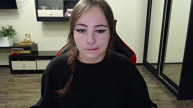 Laralianna online show from 09-11-25, 03:50