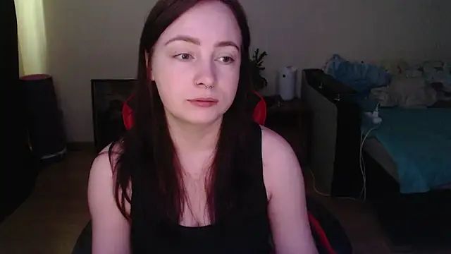 Laralianna online show from 05-15-26, 09:49
