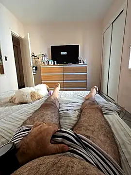 MysterBearMG online show from 04-05-26, 11:40