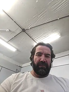 MysterBearMG online show from 04-06-26, 03:35