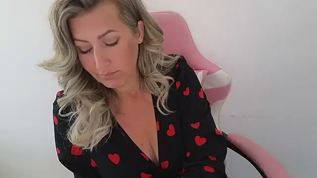 TessToy online show from 04-28-26, 11:59