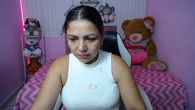 cum bigass online show from 09-21-25, 12:07