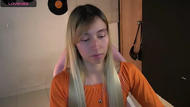 Saucy Jenn online show from 06-07-26, 02:16