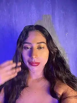 Valentinne z online show from 02-03-26, 06:40