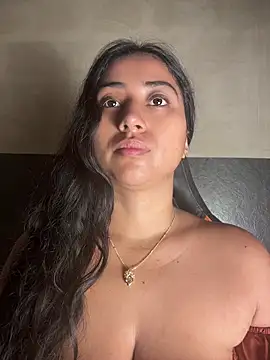 Valentinne z online show from 05-11-26, 10:21