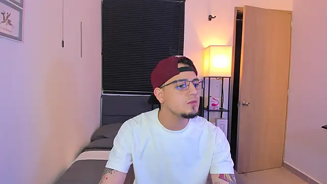 alejandro calderon1 online show from 04-17-26, 04:26