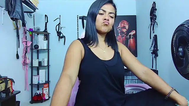 Hannah-grace online show from 09-11-25, 01:44