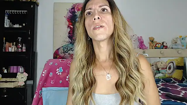 aleera starxx982 online show from 05-22-26, 05:03