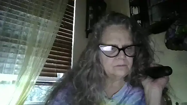 DestineeLoverGirl online show from 11-18-25, 12:31