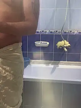 Snapshot of Arabien_Pharaoh- chatting on 03-20-25, 02:40 Arabien Pharaoh- online show from 03-20-25, 02:40