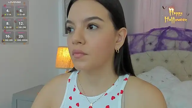 Snapshot of Beautyari_ chatting on 10-13-25, 12:38 Beautyari online show from 10-13-25, 12:38