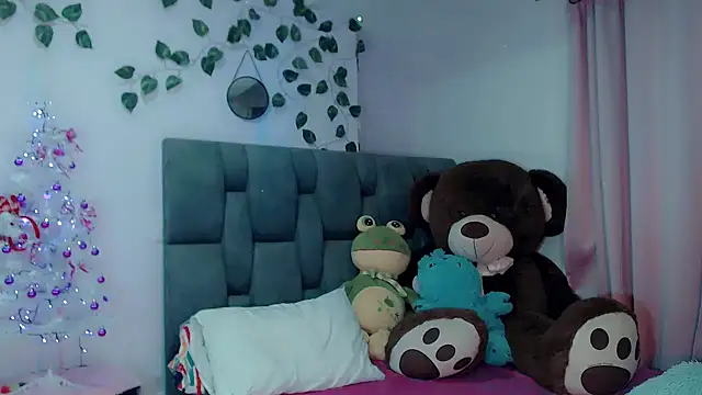 little star porn online show from 12-11-24, 08:47