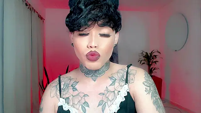 Snapshot of little_star_porn chatting on 01-14-26, 11:53 little star porn online show from 01-14-26, 11:53