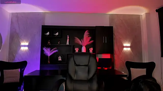 Snapshot of JennaOlsonX chatting on 10-09-25, 06:28 JennaOlsonX online show from 10-09-25, 06:28