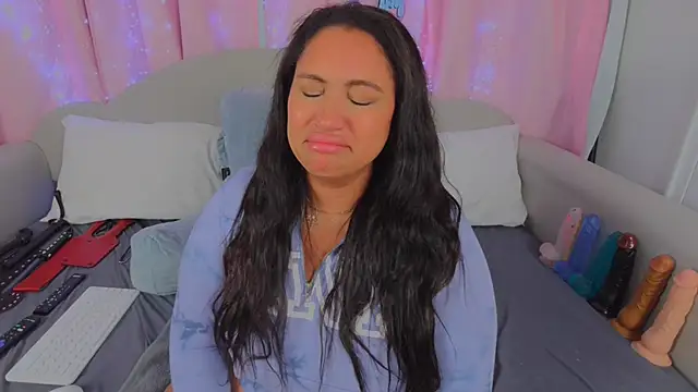 MeghanXO online show from 02-09-25, 12:30