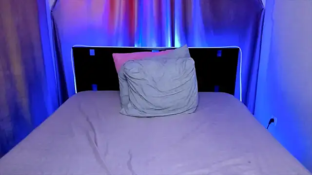 AriaSugar online show from 03-10-25, 06:49