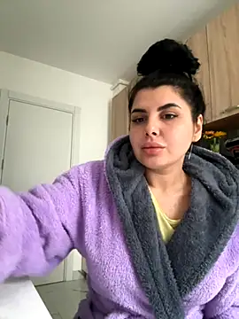 Scarlett-Dream online show from 11-13-25, 07:18