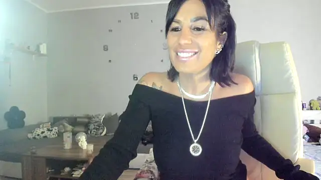 Snapshot of Orchideaxx chatting on 05-28-26, 10:18 Orchideaxx online show from 05-28-26, 10:18
