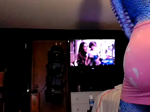 Donnyj20 online show from 10-29-25, 06:26