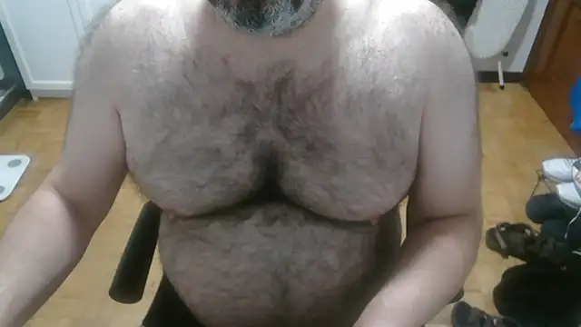 mikeyhotbear online show from 07-09-26, 04:16