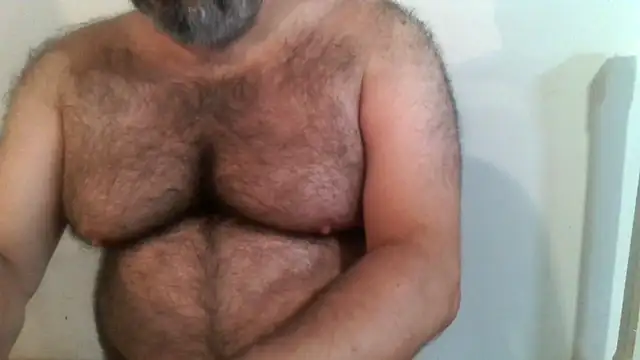 mikeyhotbear online show from 08-01-26, 06:23