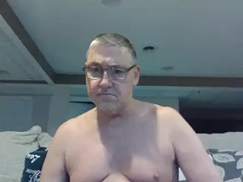 Snapshot of takeitall101 chatting on 12-21-24, 06:09 takeitall101 online show from 12-21-24, 06:09