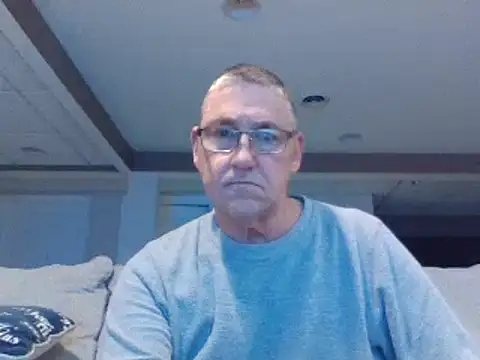 Snapshot of takeitall101 chatting on 02-09-25, 08:44 takeitall101 online show from 02-09-25, 08:44