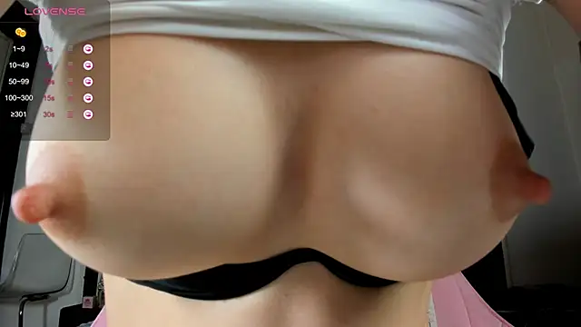 Snapshot of illegal_lorry chatting on 12-20-24, 09:43 illegal lorry online show from 12-20-24, 09:43