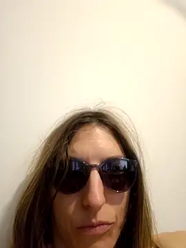 Juna8584 online show from 12-23-25, 12:30