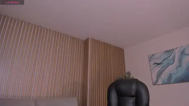 ErikaBenz  online show from 02-13-26, 12:12