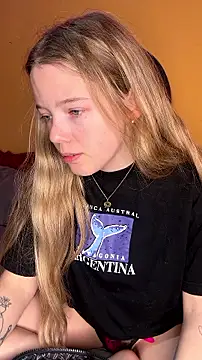 Snapshot of -veranito- chatting on 07-30-26, 03:05 -veranito- online show from 07-30-26, 03:05