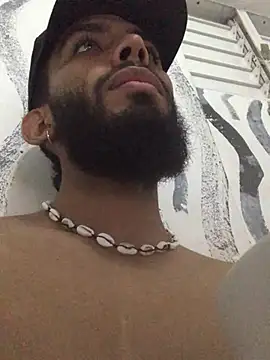 Alessandro  Rossi online show from 12-24-24, 06:11