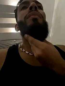 Alessandro  Rossi online show from 11-19-25, 04:45