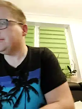 Snapshot of AnnualSunrise chatting on 12-05-24, 08:11 AnnualSunrise online show from 12-05-24, 08:11