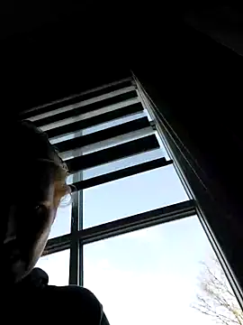 Snapshot of AnnualSunrise chatting on 12-08-24, 01:03 AnnualSunrise online show from 12-08-24, 01:03